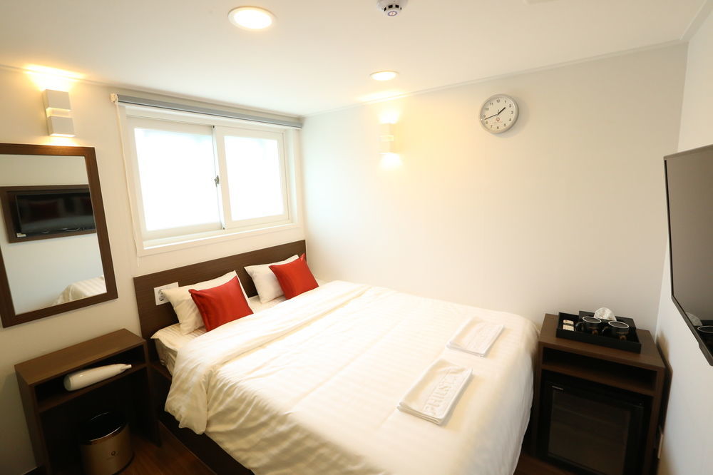 Philstay Dongdaemun Avenue Seoel Buitenkant foto