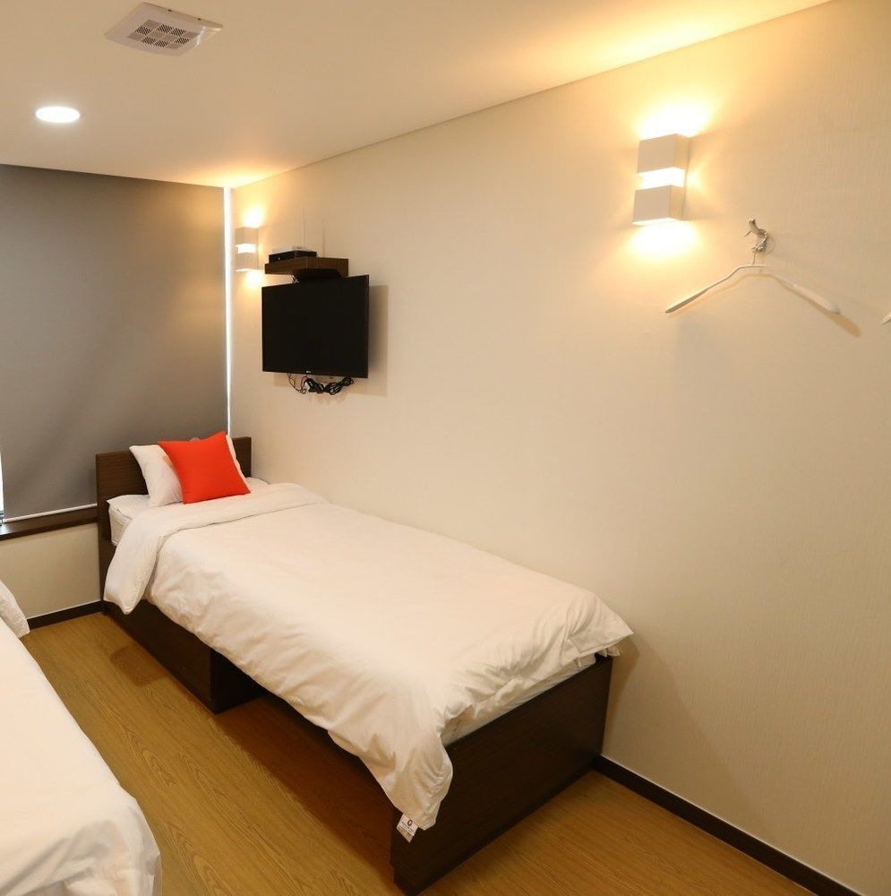 Philstay Dongdaemun Avenue Seoel Buitenkant foto
